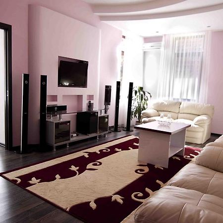 Imperial Hotel Chisináu Habitación foto